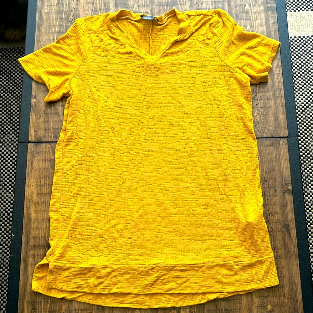 NWOT Adrianna Papell blouse